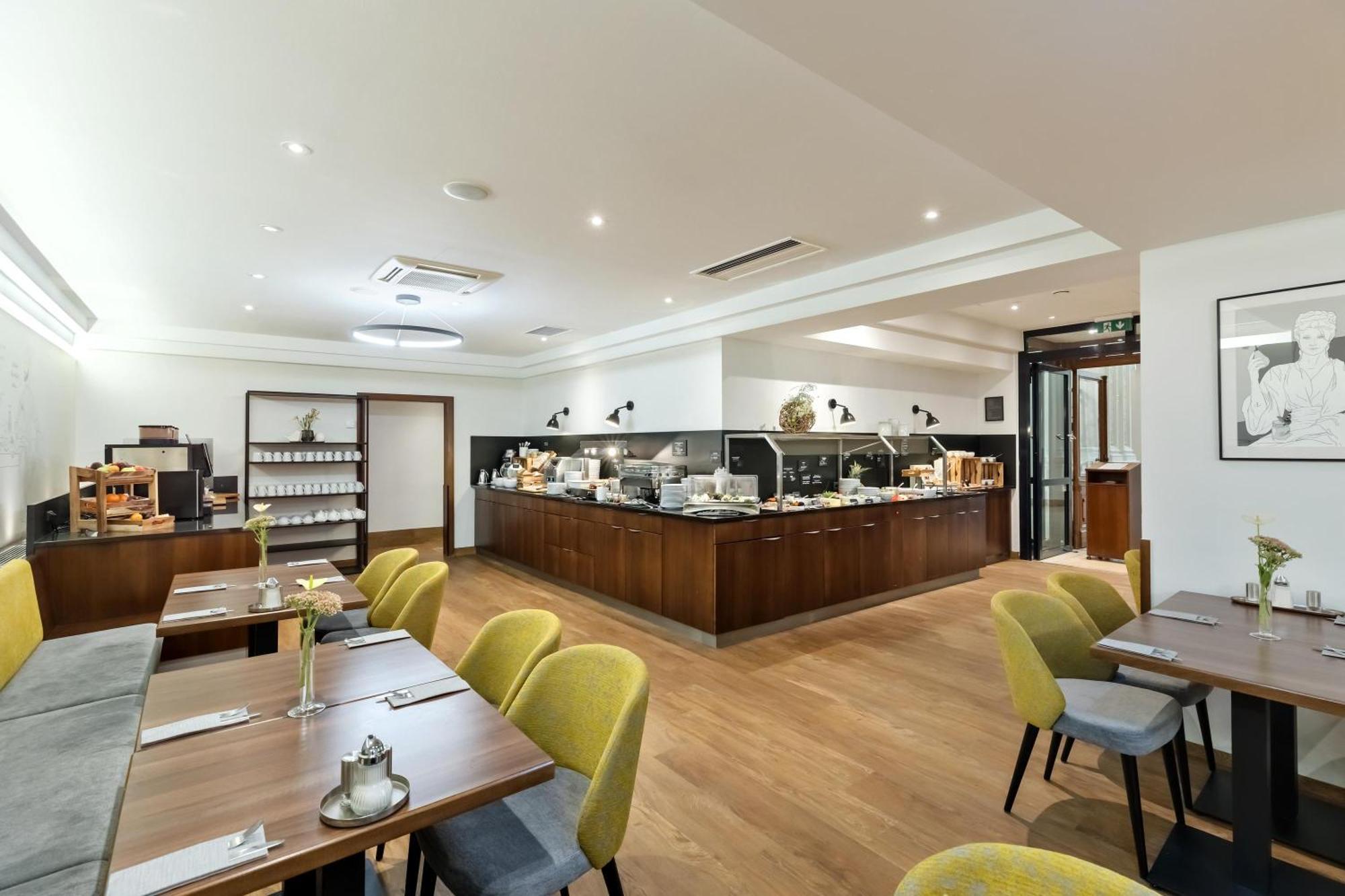 Hotel Rathauspark Wien, A Member Of Radisson Individuals Exterior photo