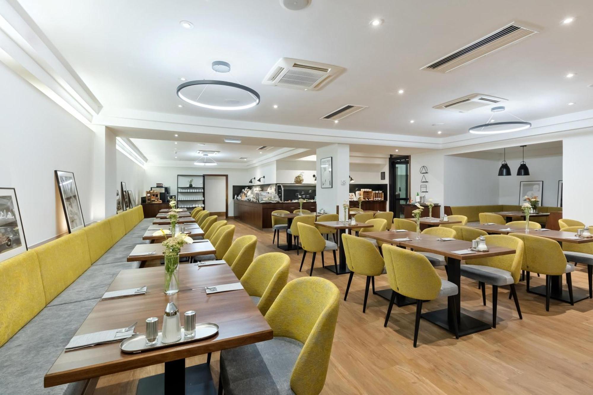 Hotel Rathauspark Wien, A Member Of Radisson Individuals Exterior photo