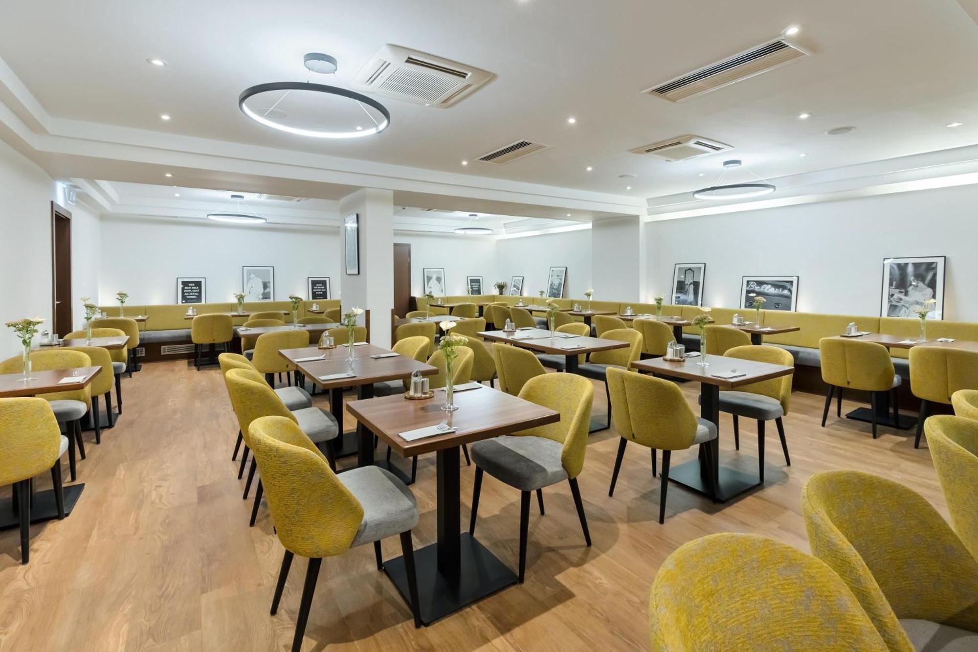 Hotel Rathauspark Wien, A Member Of Radisson Individuals Exterior photo