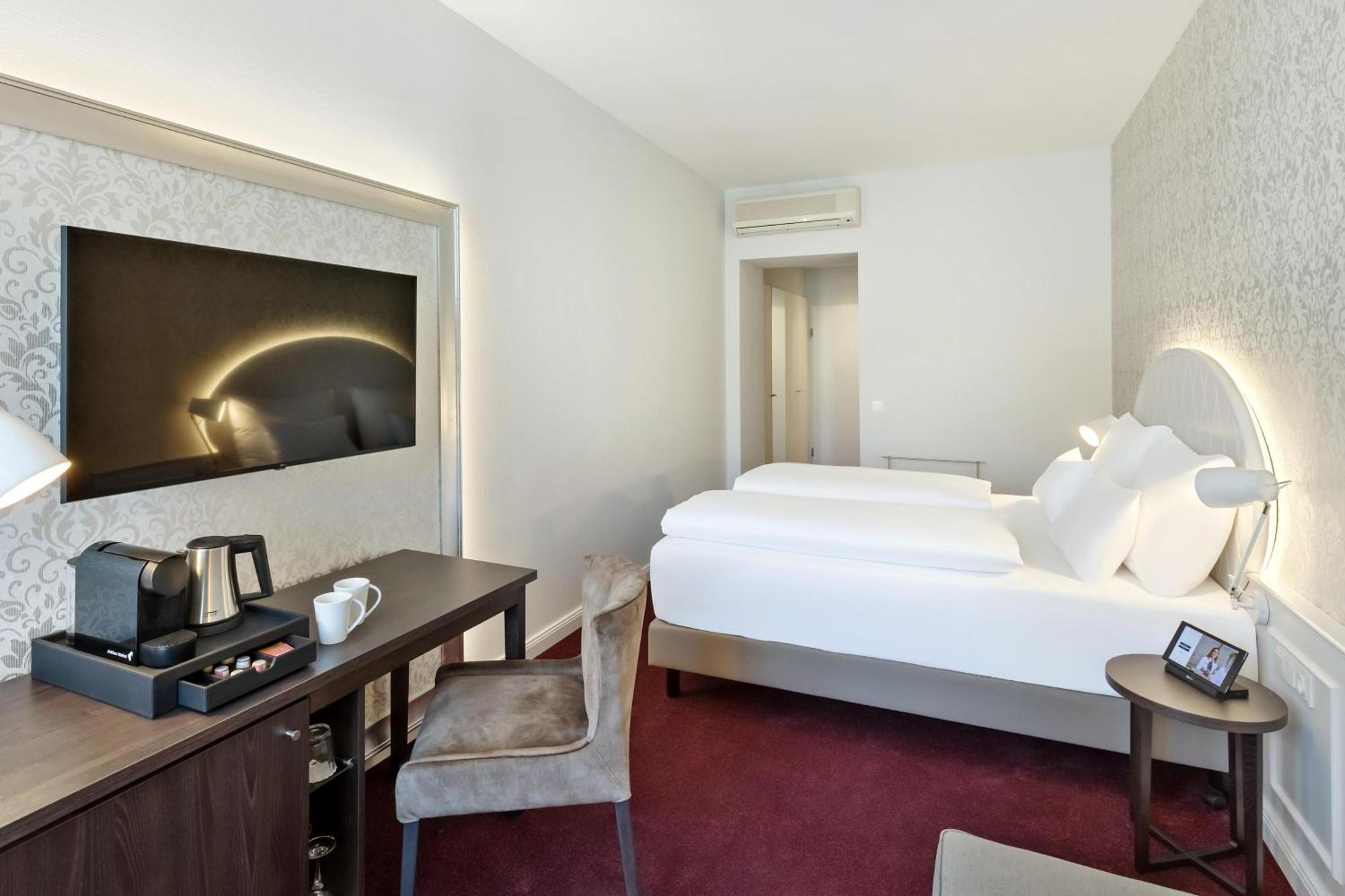 Hotel Rathauspark Wien, A Member Of Radisson Individuals Exterior photo