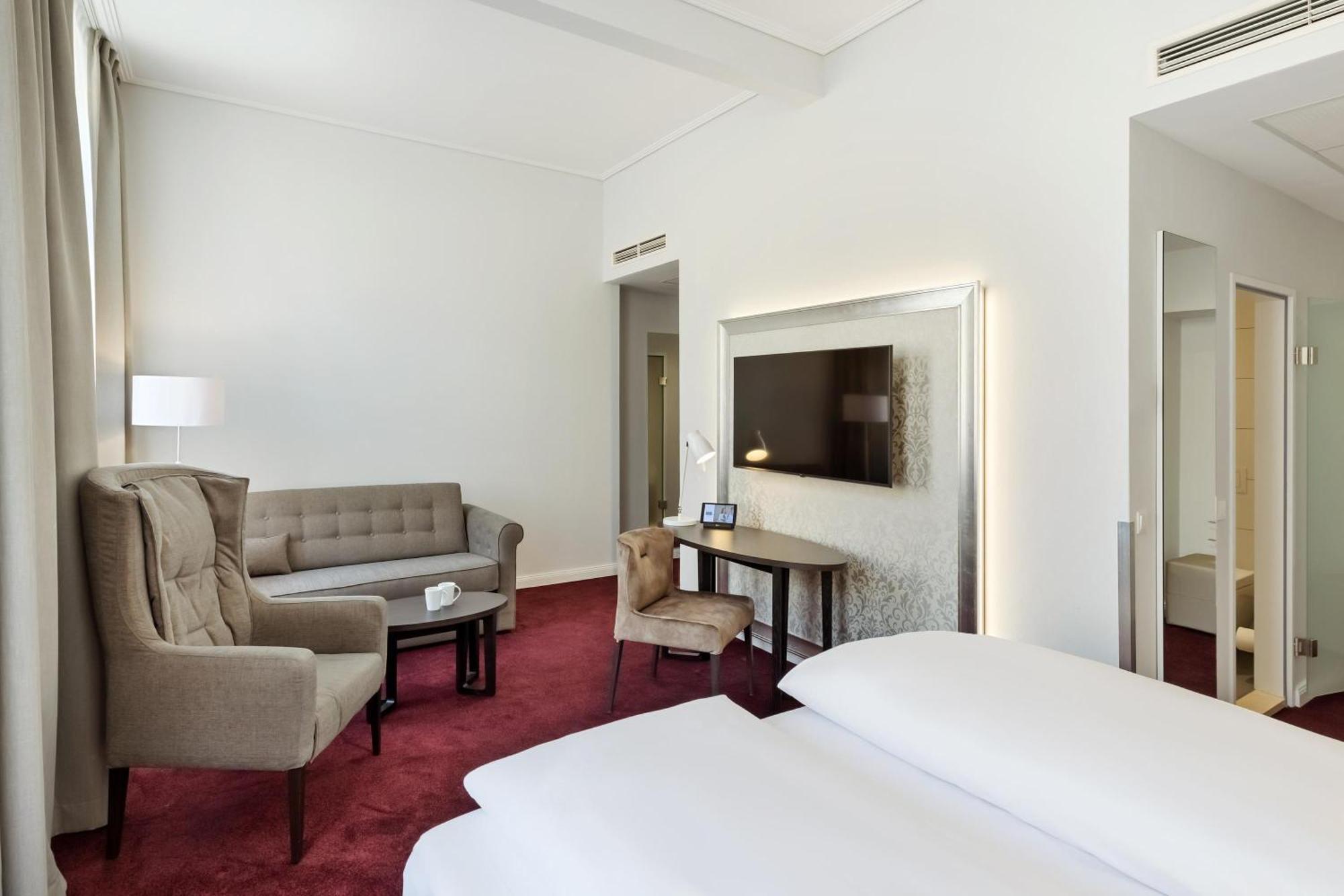 Hotel Rathauspark Wien, A Member Of Radisson Individuals Exterior photo