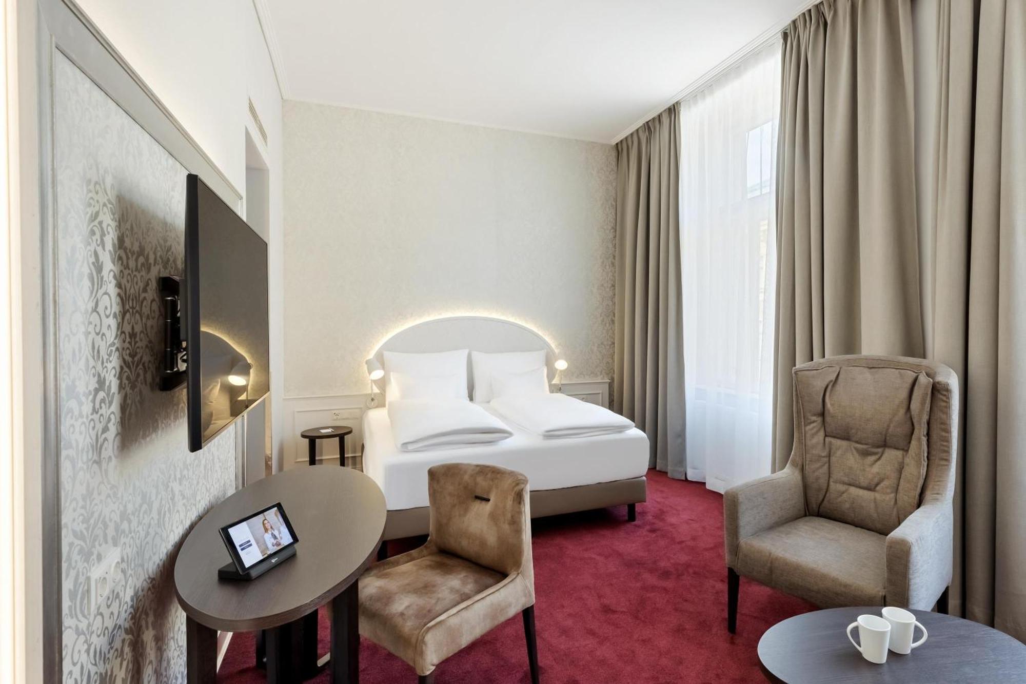 Hotel Rathauspark Wien, A Member Of Radisson Individuals Exterior photo