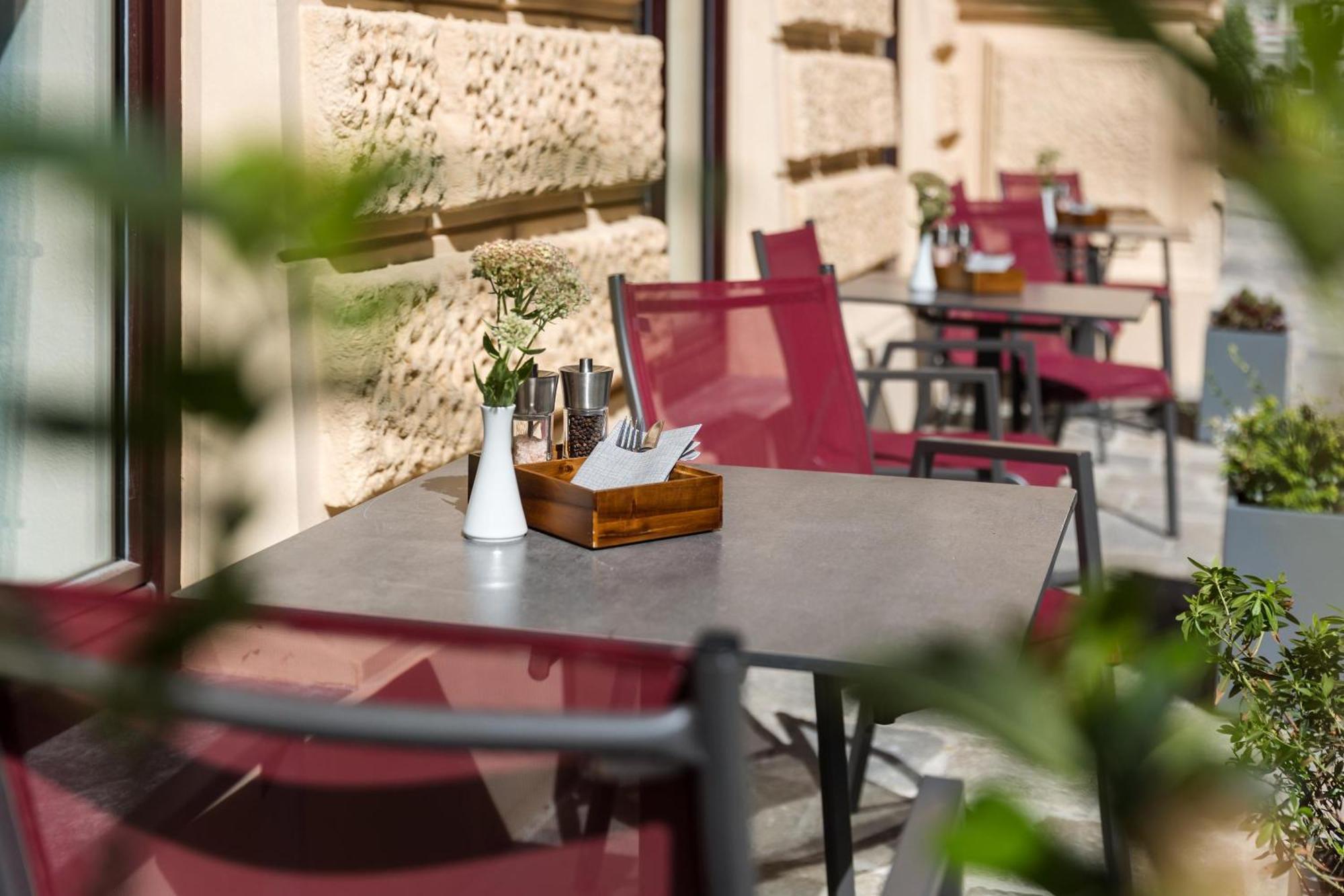Hotel Rathauspark Wien, A Member Of Radisson Individuals Exterior photo